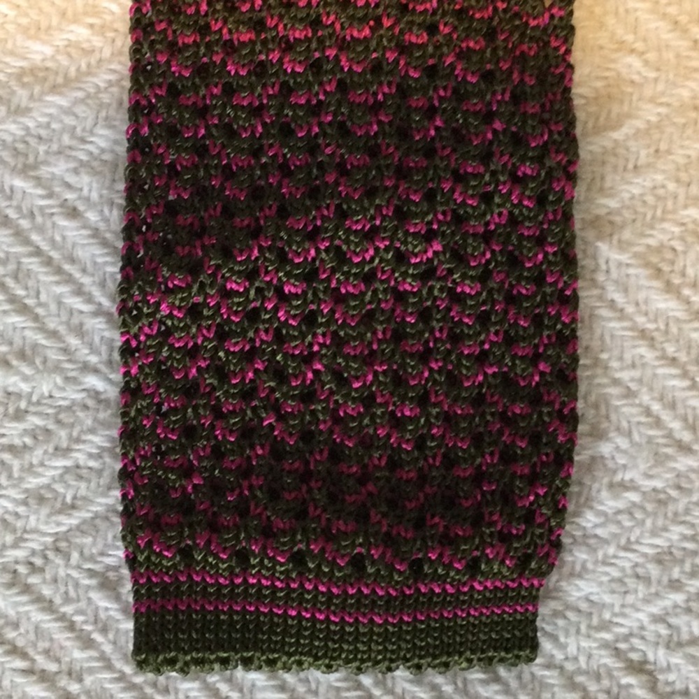 Richard James Silk Knit Tie. Pink
